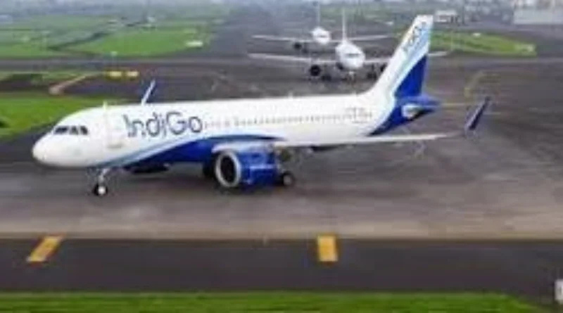 The Indigo flight stopped at Patna airport after fuel leakage in the left engine.
