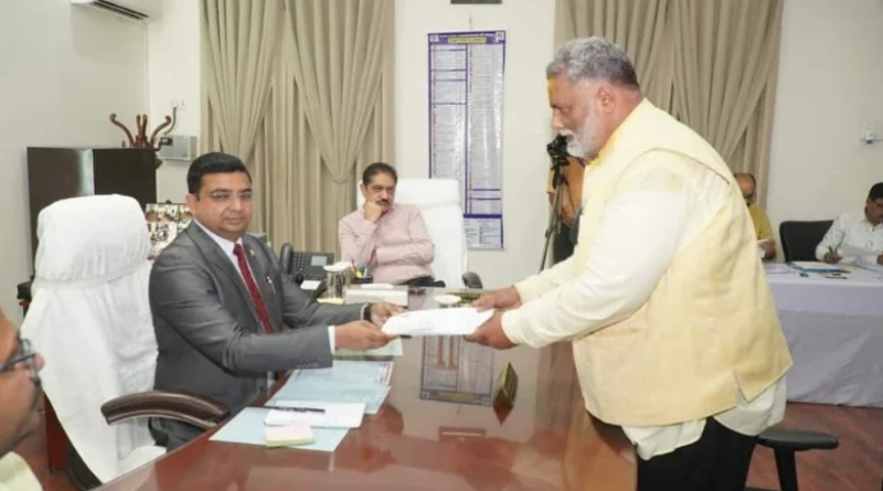Pappu Yadav filed the nomination for Purnea Lok Sabha seat.