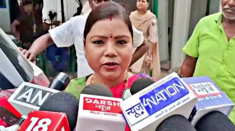 Bima Bharti met with Lalu Yadav to contest the Rupauli assembly bye-poll.