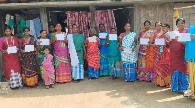 Polling started in the 8 seats of Bihar, and the Met department issued an alert of heat waves.