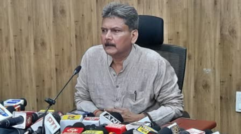 Setback for teachers: The education department halted the teacher transfer policy.