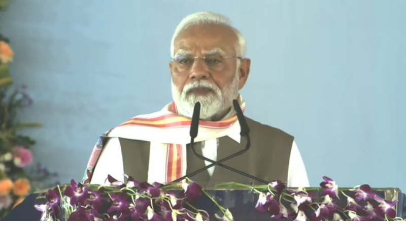 PM Narendra Modi will give a Rs 7200 crore infrastructural bonanza to Bihar on Friday.