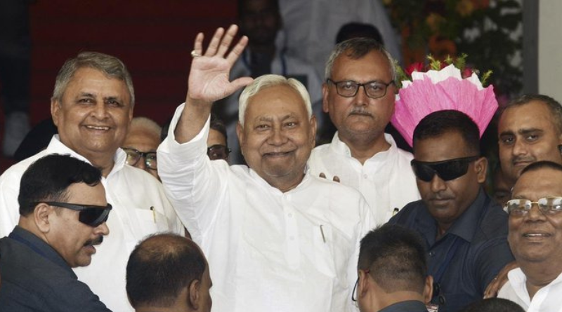 Nitish Kumar announces uniform Rs 100 PT exam fee for state job aspirants.