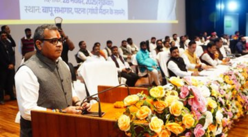 LJP’s 25th foundation day was celebrated by its two factions, LJPRV and RLJP, in Patna and Hajipur, respectively.