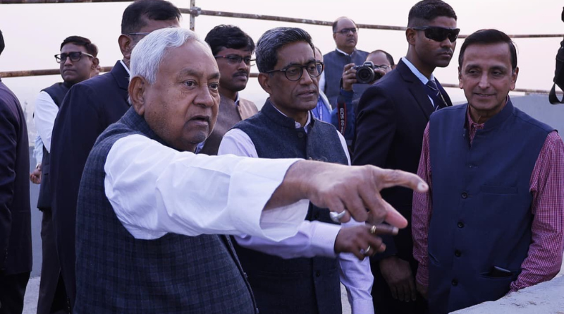 CM Nitish Kumar inspected PMCH, reviewed the progress of major redevelopment works.