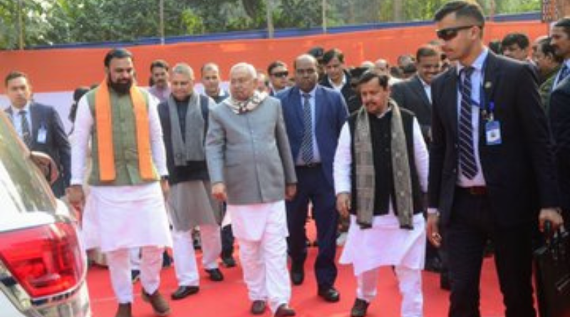 Nitin Nabin hosts Makar Sankranti Dahi-Chura feast in Patna, NDA leaders attend.