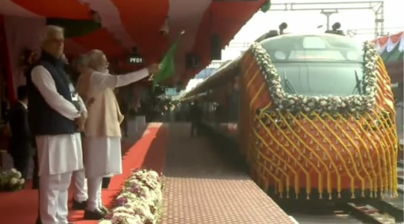 PM Narendra Modi flags off India’s first Vande Bharat sleeper train from Malda, launches projects worth Rs 3,250 crore.